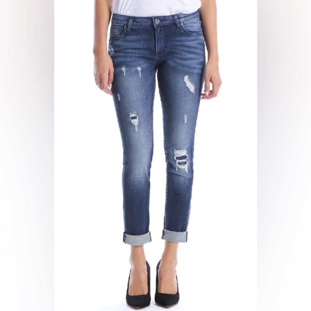 Kut from the Kloth women’s jeans Catherine Boyfriend jean low rise ripped 10